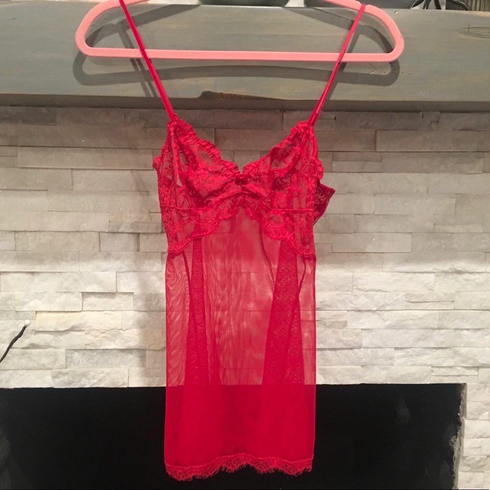 VICTORIAS SECRET RED CHEMISE SIZE XS